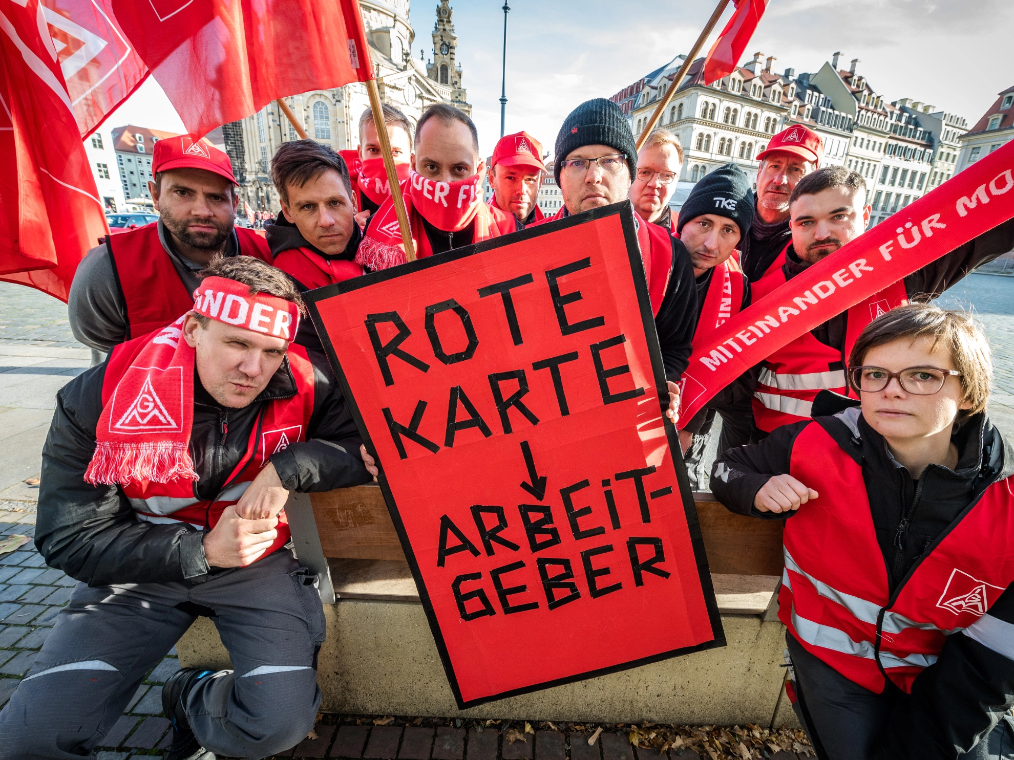 Warnstreik-Demo der TKE-Beschäftigten in Dresden